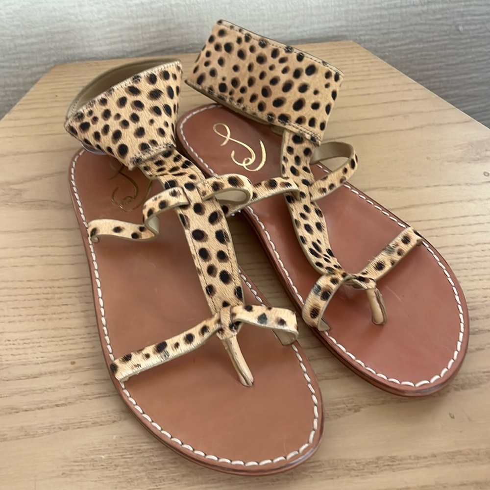 NWOT Sam Edelman Mollie gladiator cow hair sandal